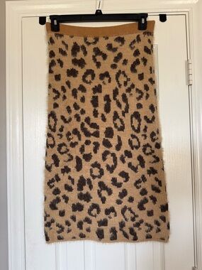 Mystree Women’s Leopard Fuzzy Midi Skirt size M